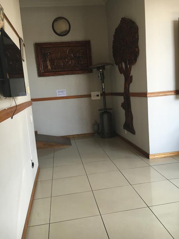 Tassili Lodge كمبتون بارك المظهر الخارجي الصورة