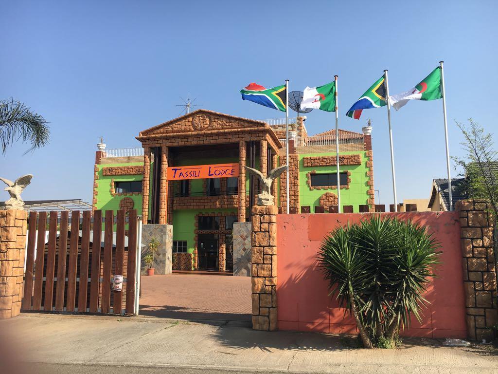 Tassili Lodge كمبتون بارك المظهر الخارجي الصورة